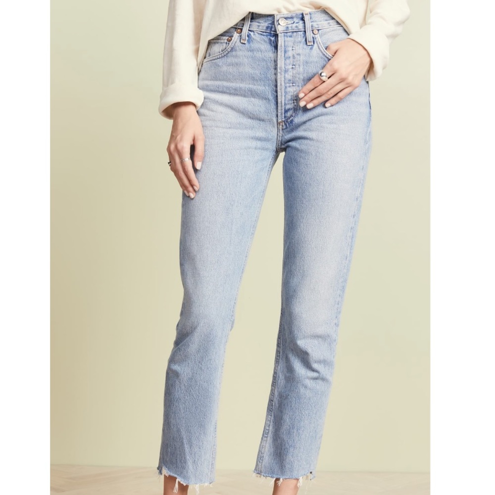 Agolde Riley High Rise Crop Straight Jeans in Zephyr